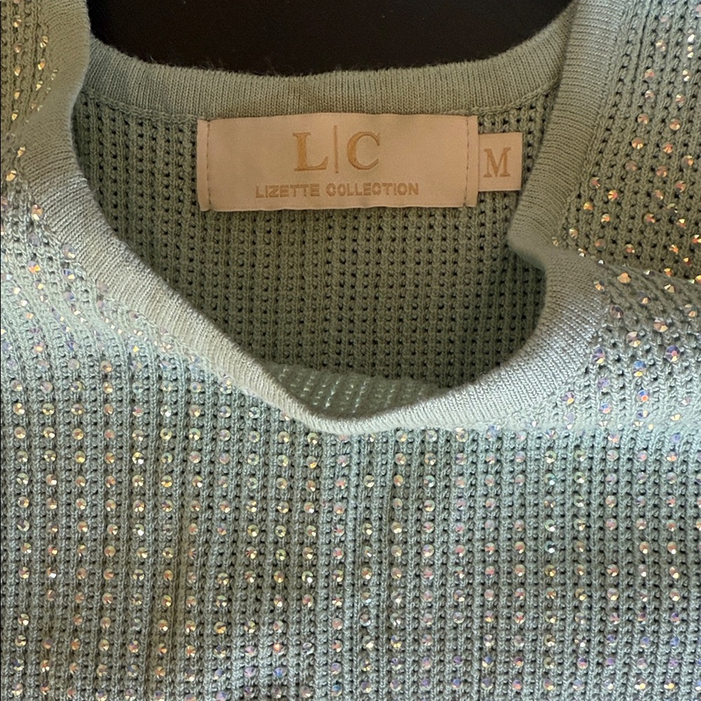 Chic Mint Green Sleeveless Knit Top with Rhinestones - Picture 2 of 4